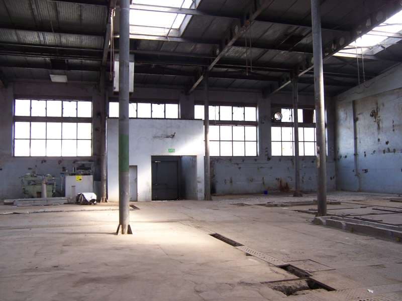 od 200 do 15.000m2 - 2